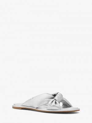 Michaelkors Elena Metallic Leather Stříbrné | SN-MK27514