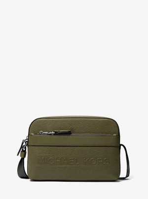 Michaelkors Hudson Pebbled Leather Utility Olivy Zelené | SN-MK28134